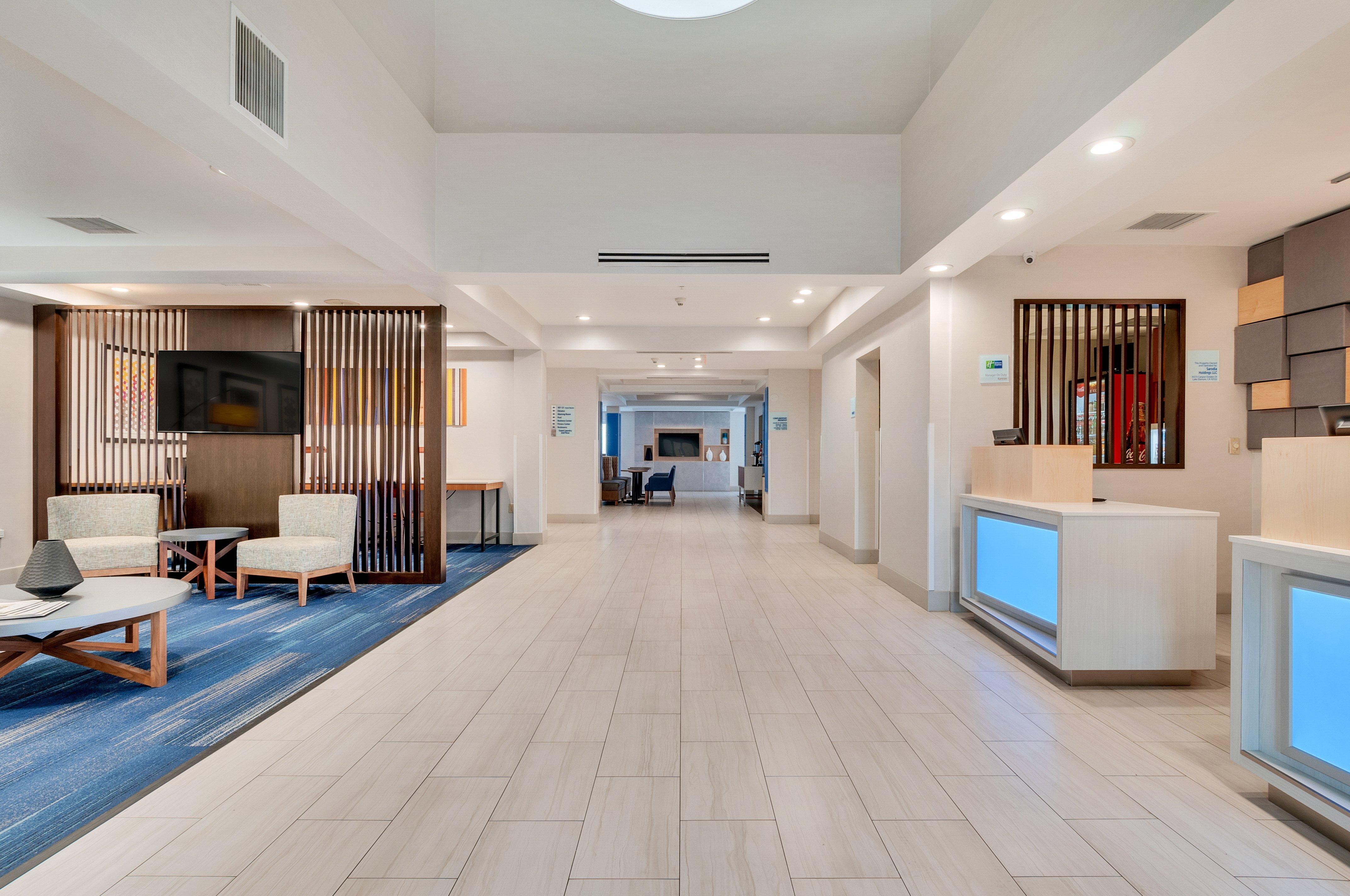 Holiday Inn Express Hotel & Suites Lake Elsinore By Ihg Eksteriør bilde