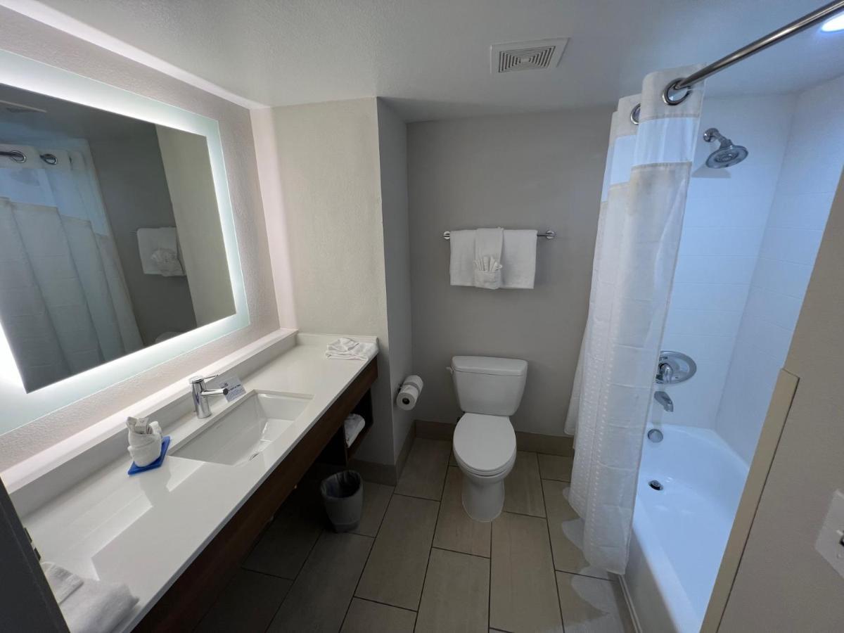Holiday Inn Express Hotel & Suites Lake Elsinore By Ihg Eksteriør bilde