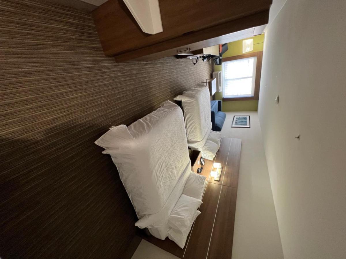 Holiday Inn Express Hotel & Suites Lake Elsinore By Ihg Eksteriør bilde