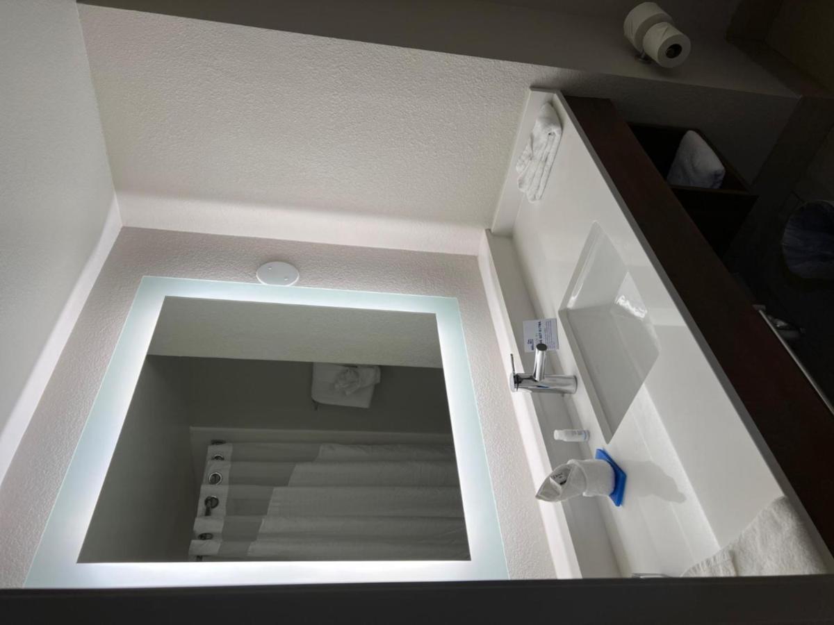Holiday Inn Express Hotel & Suites Lake Elsinore By Ihg Eksteriør bilde