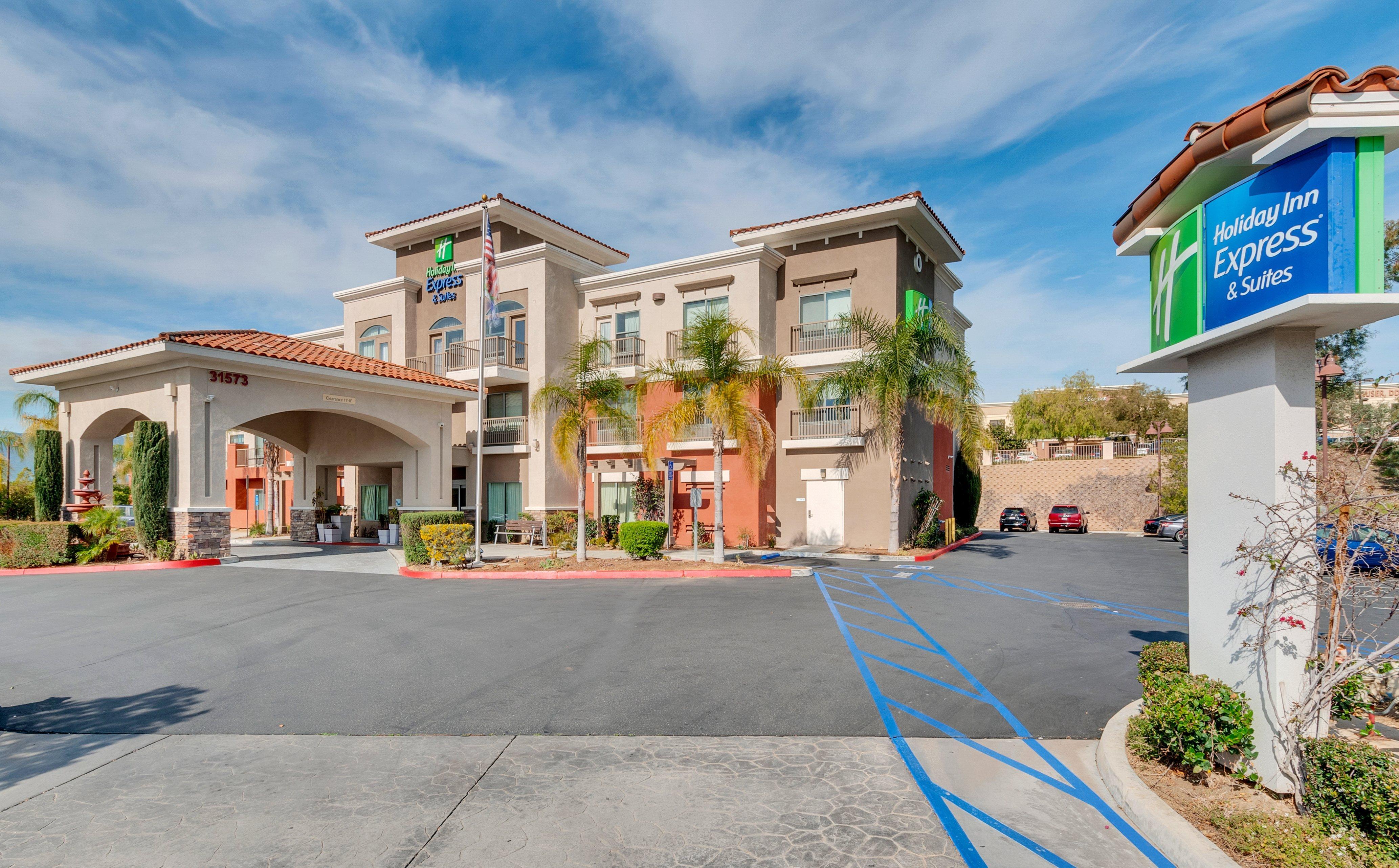 Holiday Inn Express Hotel & Suites Lake Elsinore By Ihg Eksteriør bilde