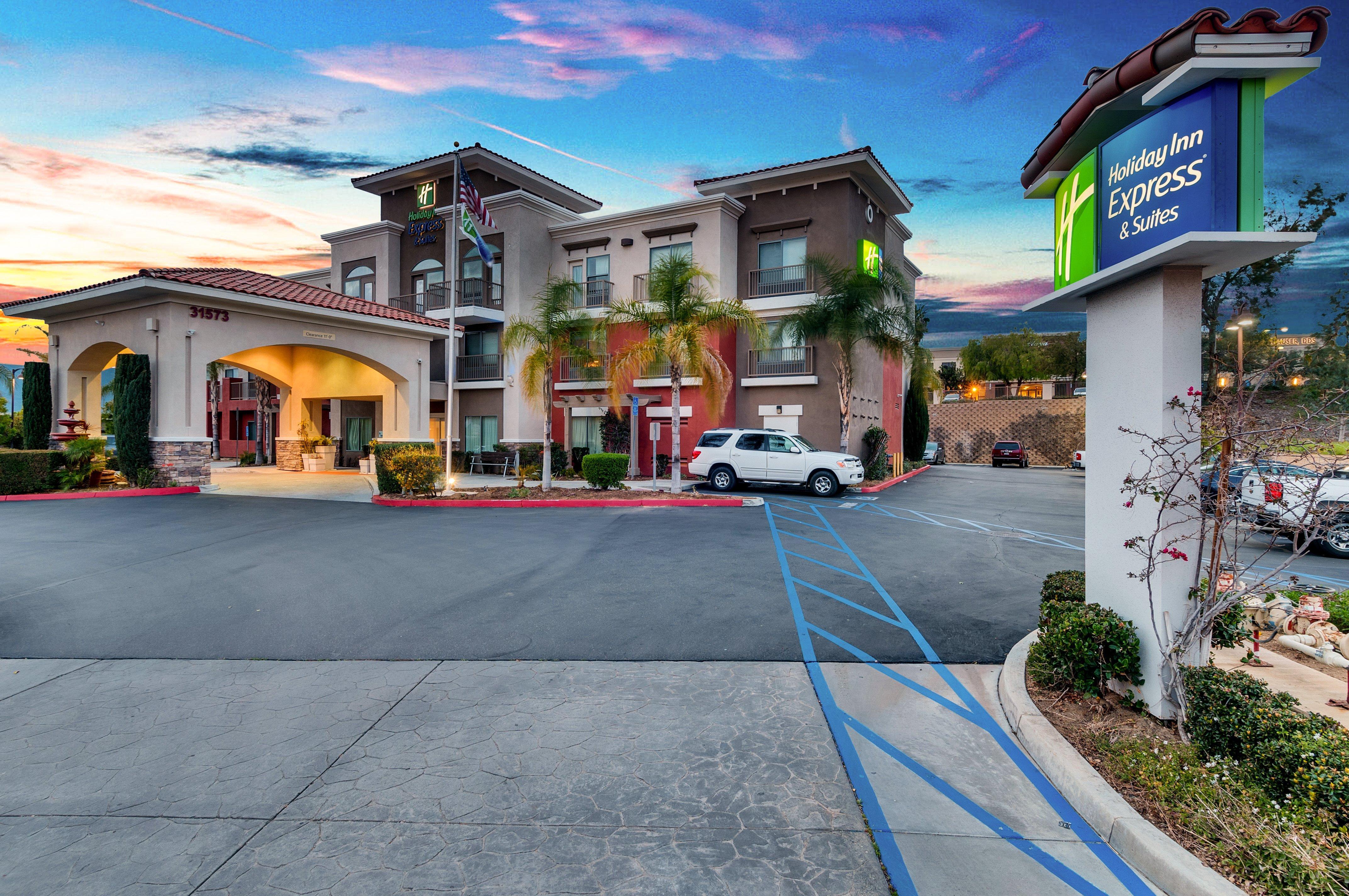 Holiday Inn Express Hotel & Suites Lake Elsinore By Ihg Eksteriør bilde