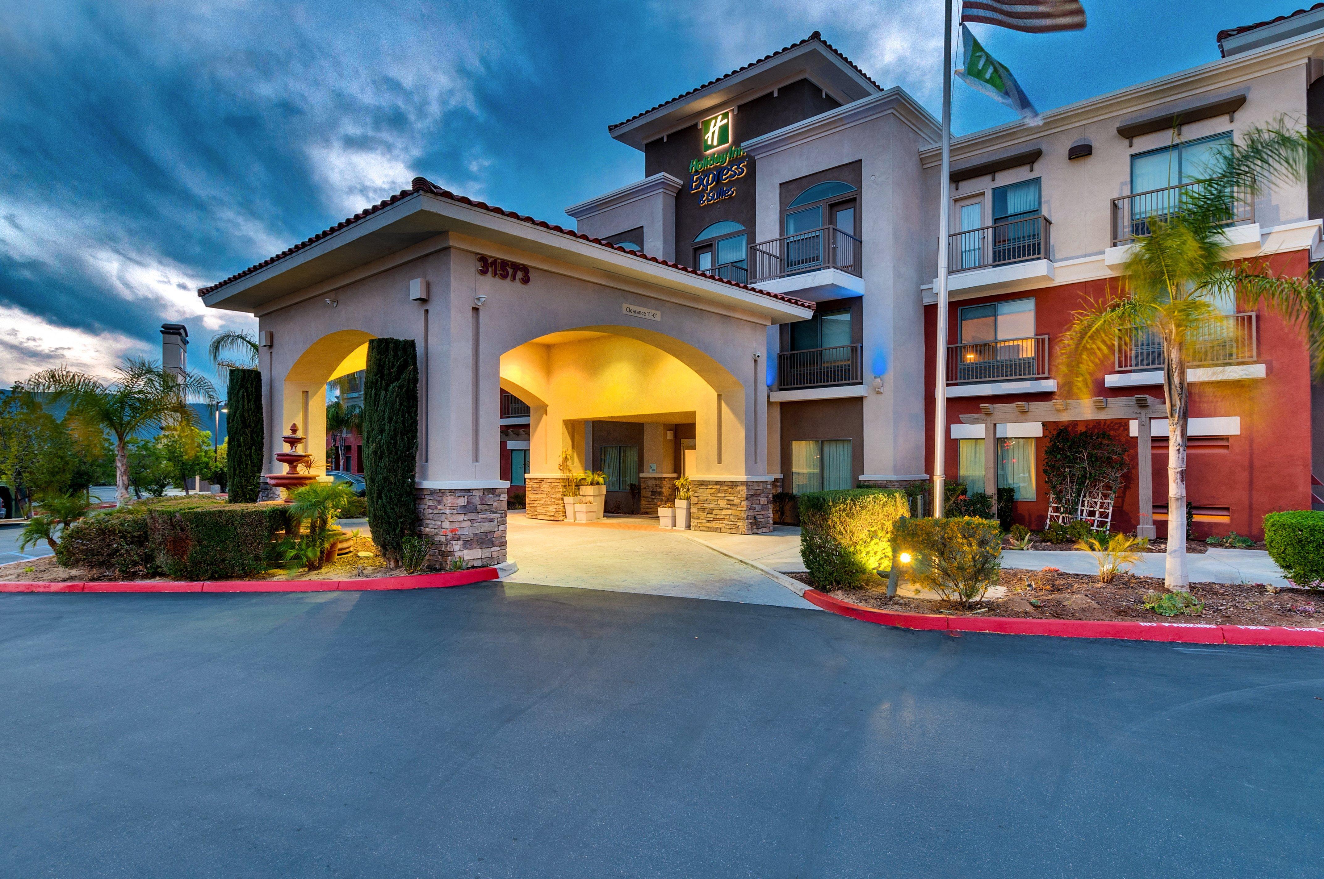 Holiday Inn Express Hotel & Suites Lake Elsinore By Ihg Eksteriør bilde