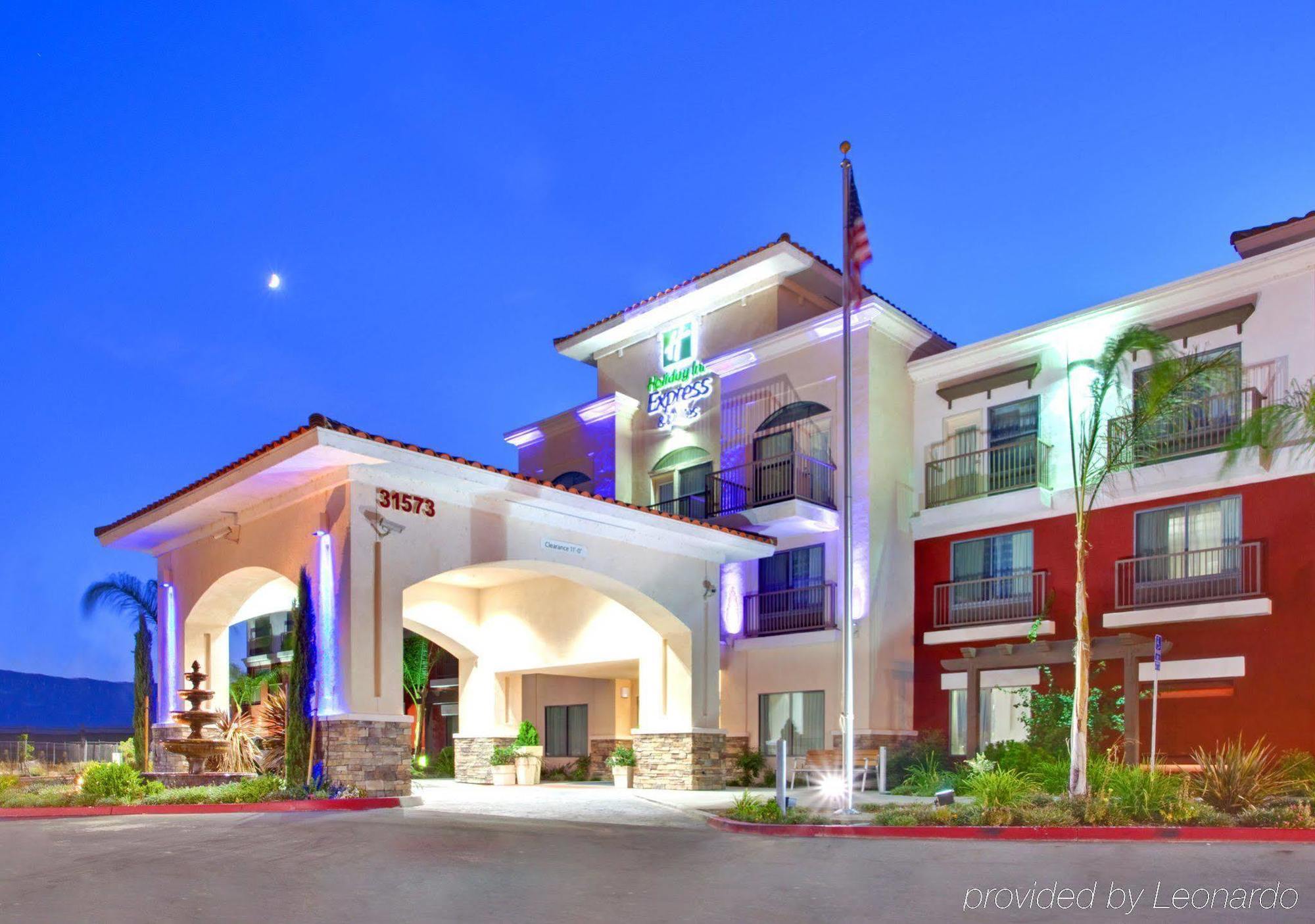 Holiday Inn Express Hotel & Suites Lake Elsinore By Ihg Eksteriør bilde